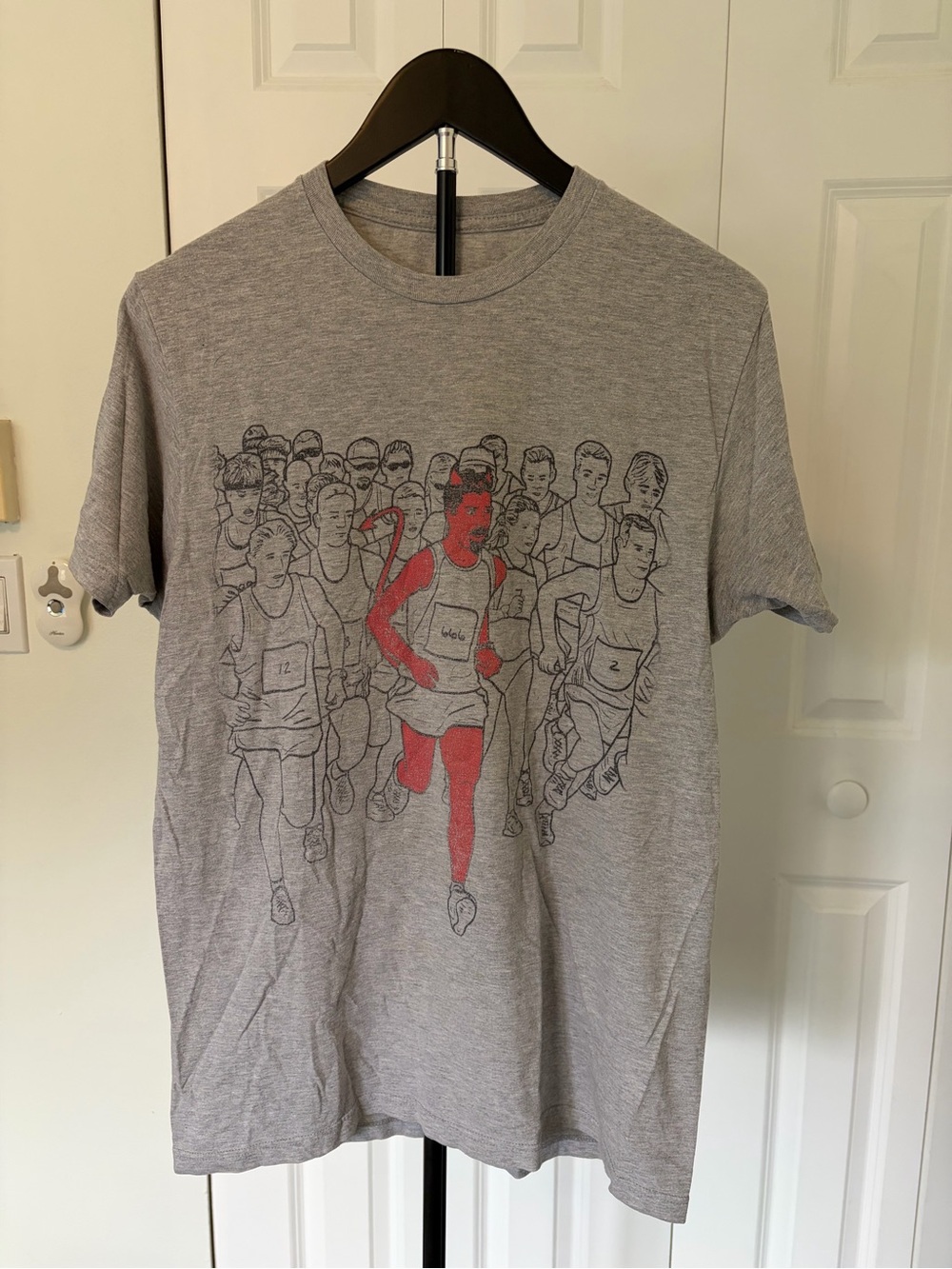 Design By Humans-Grey Graphic Runner Tee with Red Accent - Men’s Casual Shirt